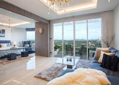 La Royale Beach Room