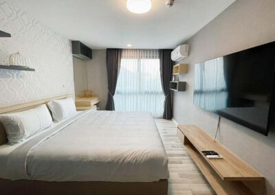 The Win Condominium Bedroom