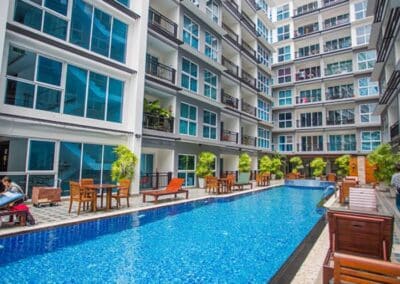 Avenue Residence Swimming Pool