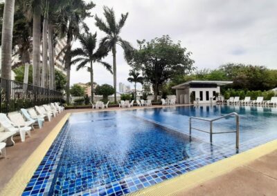 Nirun Grand Ville Pattaya