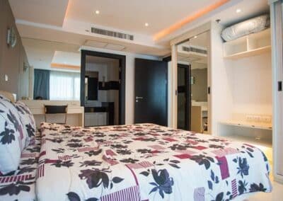 Room Avenue Residence A202