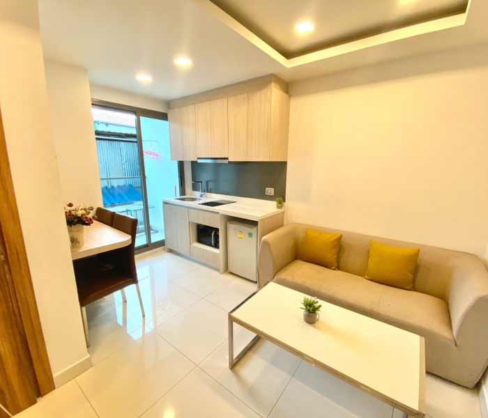 1 Bedroom Arcadia Beach Resort (1BR2F) Living