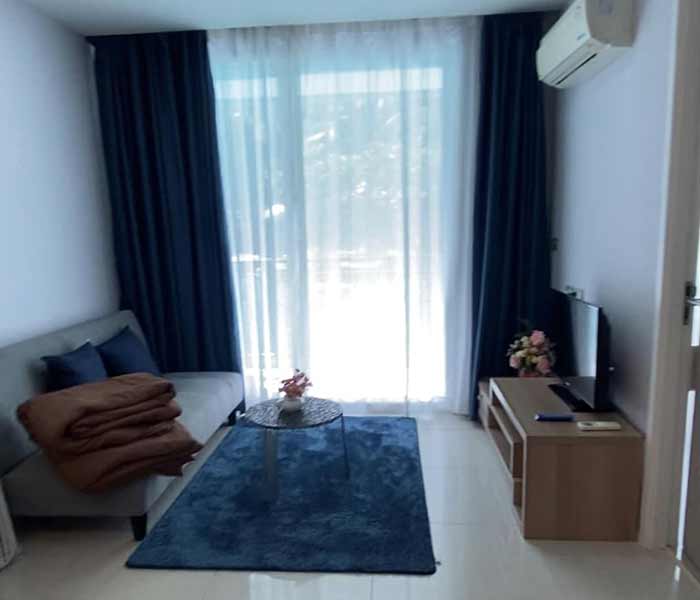 Atlantis Condo Resort (1BR1F) Living