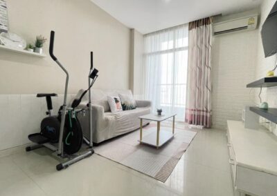 CC Condominium 1 Living Room