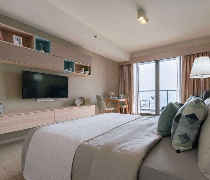 Zire Wongamat (ST16F)