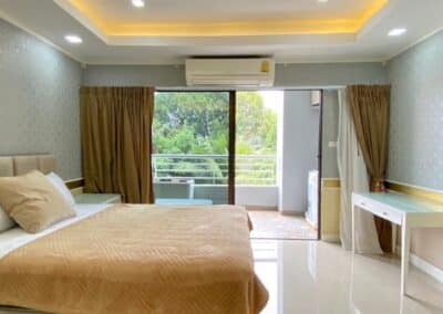 Pattaya Hill Resort (STU3F)